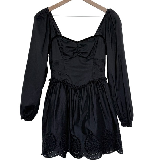 American Eagle Outfitters Dresses & Skirts - American Eagle Milkmaid Puff Sleeve Smocked Velvet Trim Dress Small Whimsigoth